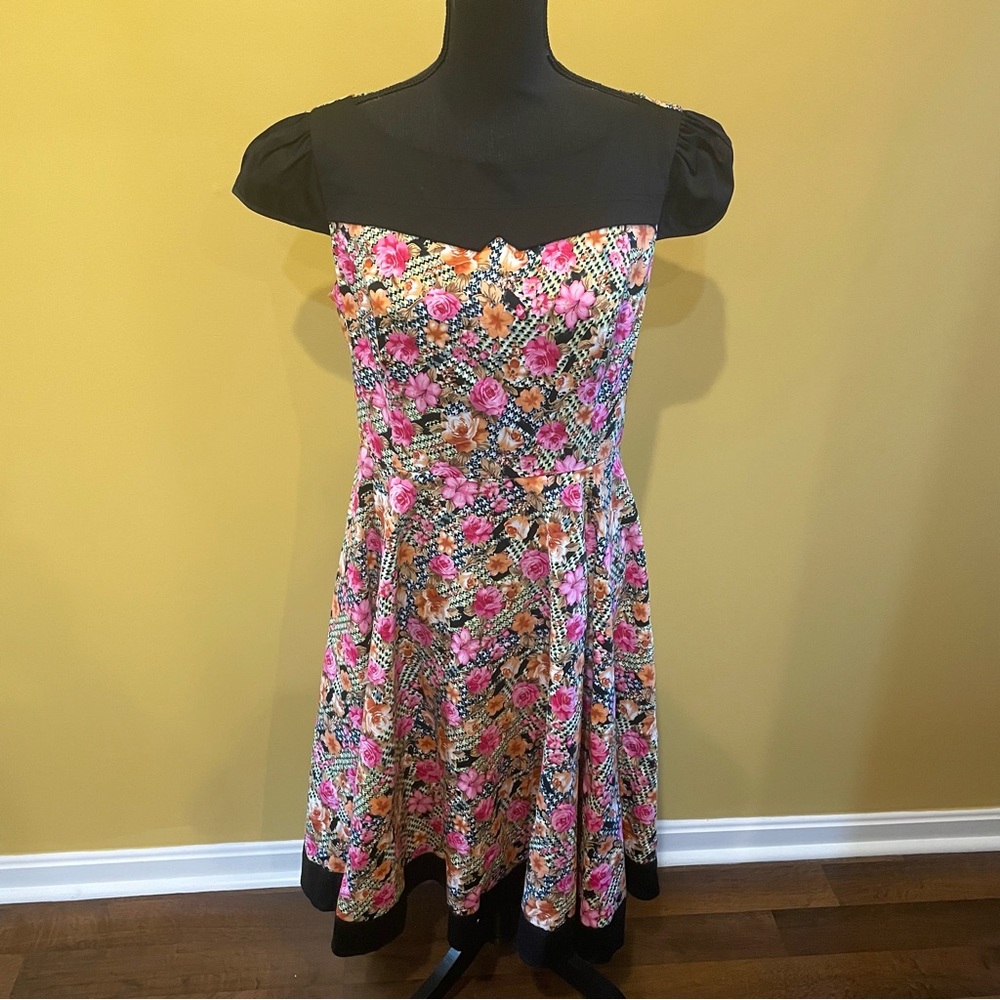 NWT - H & R Dress